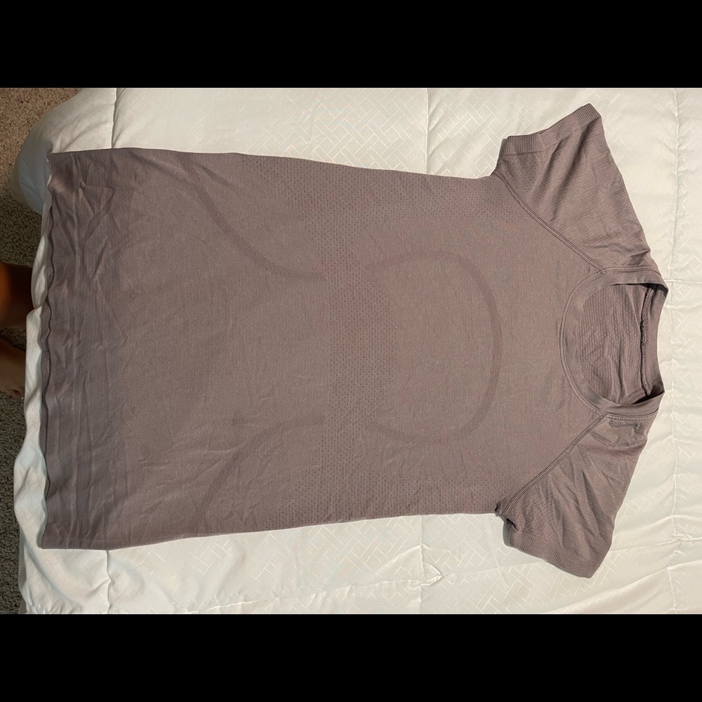 swiftly tech Lululemon short sleeve